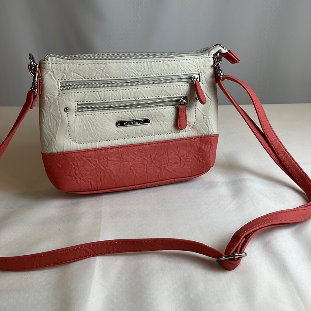 Stone & Co. | Women's Leather Crossbody Bag